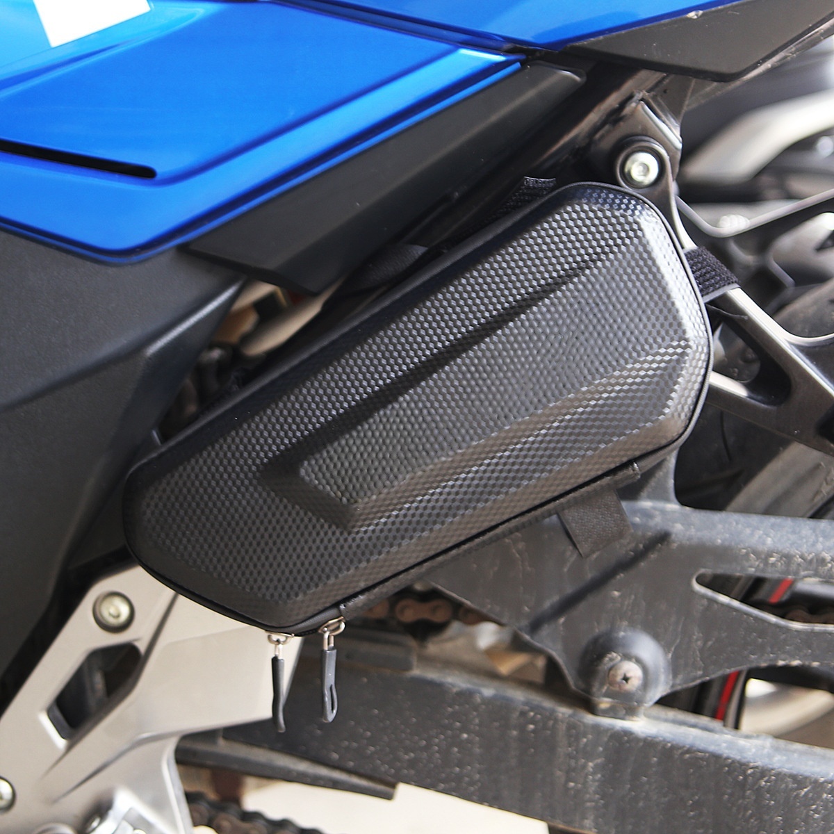 กระเป๋าข้างมอเตอร์ไซค์และจักรย - Carbon Fiber Saddle บทวิจารณ์และราคา